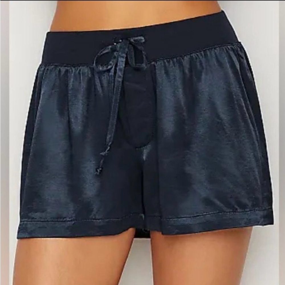 NWT Pj Harlow Mikel Satin Boxer